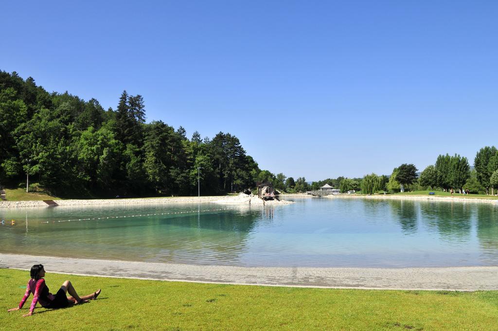 Le Vallon Des Sources Apart otel Digne-les-Bains Dış mekan fotoğraf